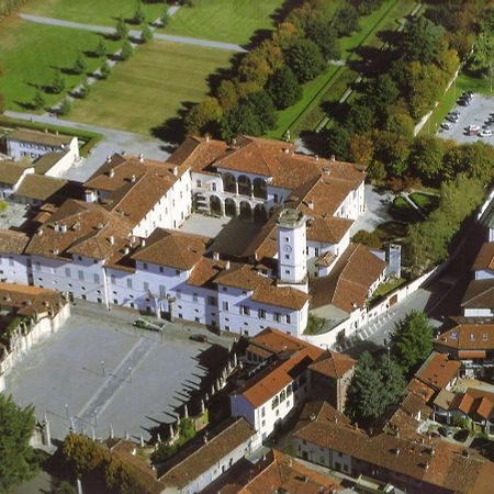 Hotel Parco Borromeo - Monza Brianza Cesano Maderno Exterior photo